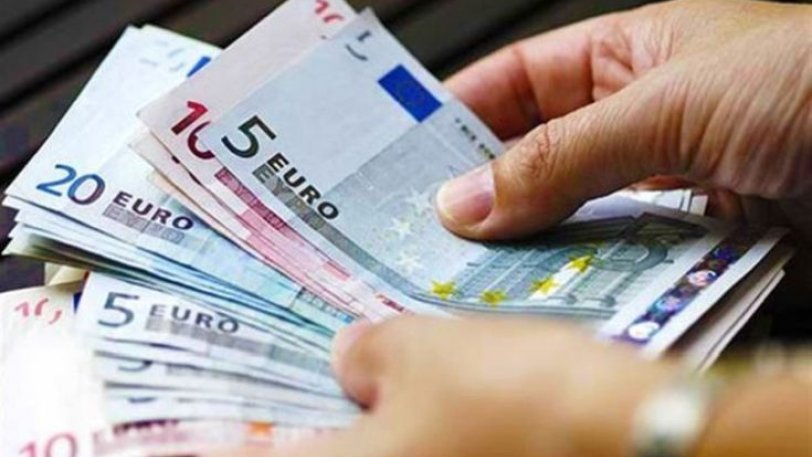 Μπόνους 300 ευρώ από τη ΔΥΠΑ: Τι πρέπει να κάνετε εάν δεν το έχετε λάβει