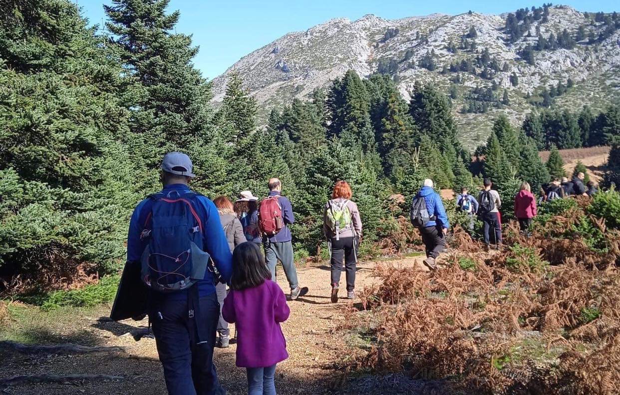 Αύριο περπατάμε σε έναν από τους μικρούς παράδεισους της Εύβοιας