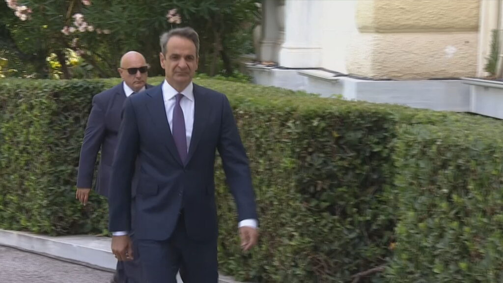 Στο Προεδρικό Μέγαρο ο Κυριάκος Μητσοτάκης για την εντολή σχηματισμού κυβέρνησης
