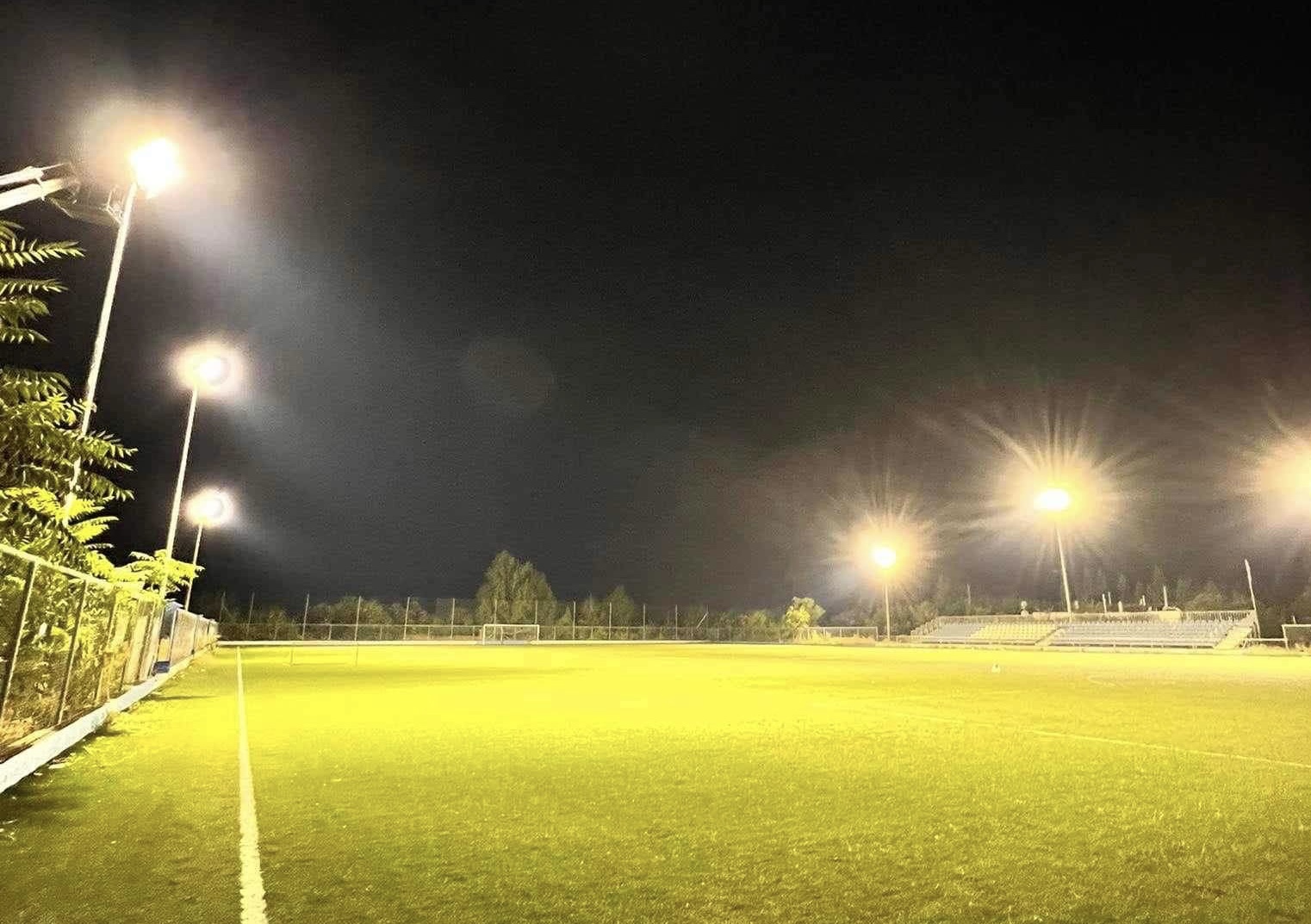 «Βροχή» οι αλλαγές στα γήπεδα της Εύβοιας – Νέος ηλεκτροφωτισμός σε γήπεδο