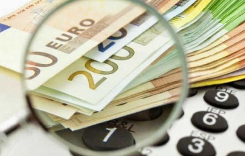 ΑΑΔΕ: Έλεγχοι σε όσους δηλώνουν έως και 10.000 ευρώ – ΑΦΜ σε παιδιά άνω των 12 ετών