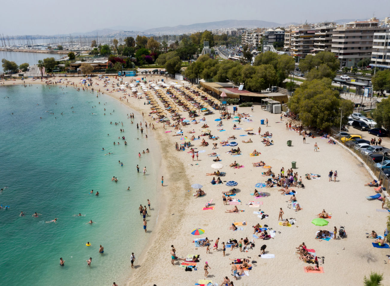 Υπουργείο Εργασίας: Τα μέτρα προστασίας ενόψει του καύσωνα Cleon – Τι ισχύει για την τηλεργασία