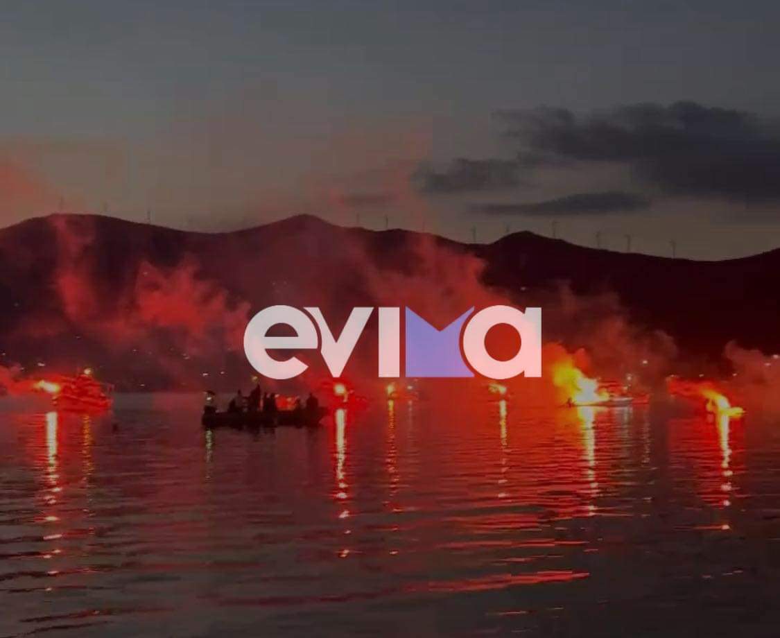 Δεκαπενταύγουστος στην Εύβοια: Πήρε «φωτιά» το λιμάνι του Αλμυροποτάμου