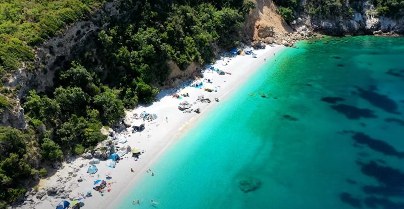 Θαψά: Αυτή είναι η διαδρομή για μια από τις πιο ακριβοθώρητες παραλίες της Εύβοιας