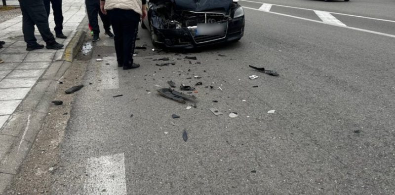 Νέο σοβαρό τροχαίο στην Εύβοια: Έχασε τον έλεγχο του οχήματος και έφερε τούμπα εκτός δρόμου