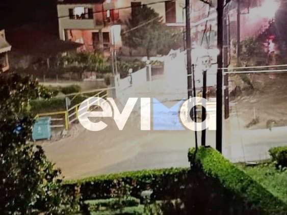 Κακοκαιρία Elias: Δραματική η κατάσταση στην Εύβοια – Έκλεισαν ξανά δρόμοι, πλημμύρισαν οικισμοί, μήνυμα του 112