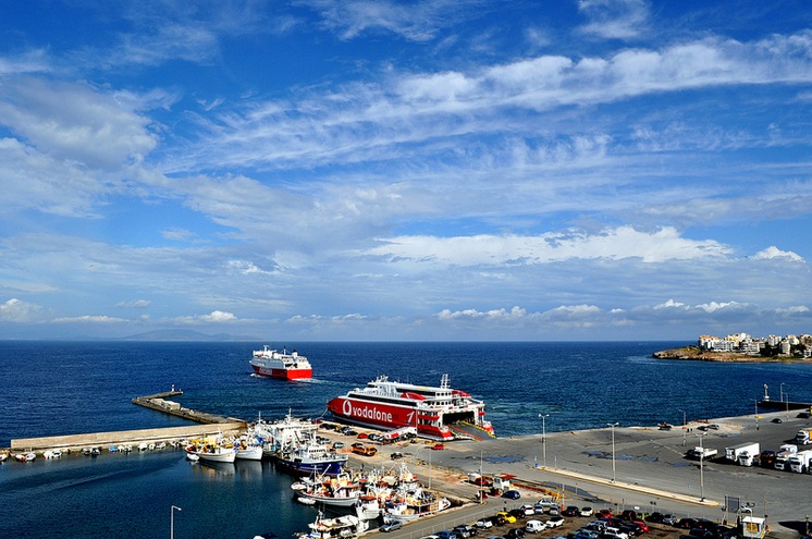 «Καμπανάκι» για το λιμάνι της Ραφήνας: «Δεν έχει κατάλληλες υποδομές και σύγκρουση πλοίων μπορεί να γίνει»
