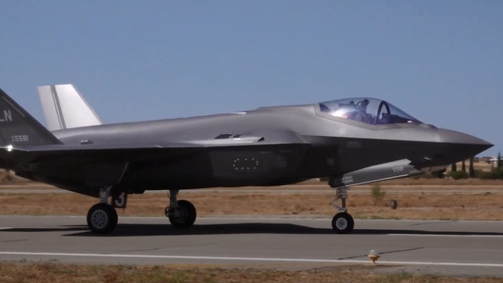 Αμερικανικά F-35 πετούν πάνω από τη χώρα- Τι συμβαίνει
