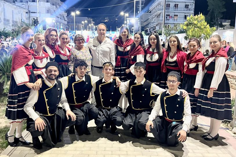 Εύβοια: Μαγεύει το Φεστιβάλ των Ελλήνων της Ρουμανίας – Πότε κλείνει η αυλαία