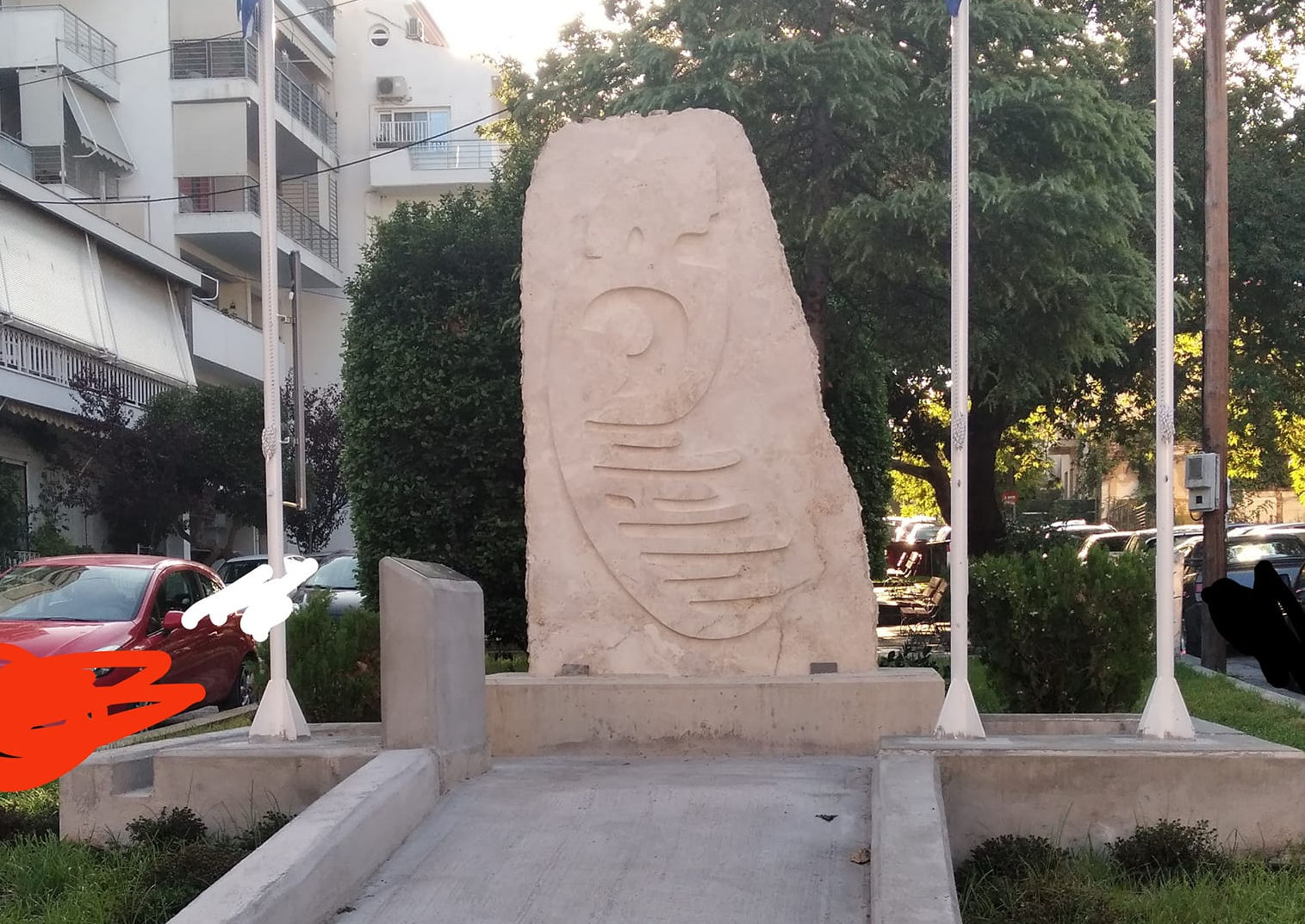 Χαλκίδα: Καταγγελίες για… προεκλογικό μνημείο που έμεινε ημιτελές