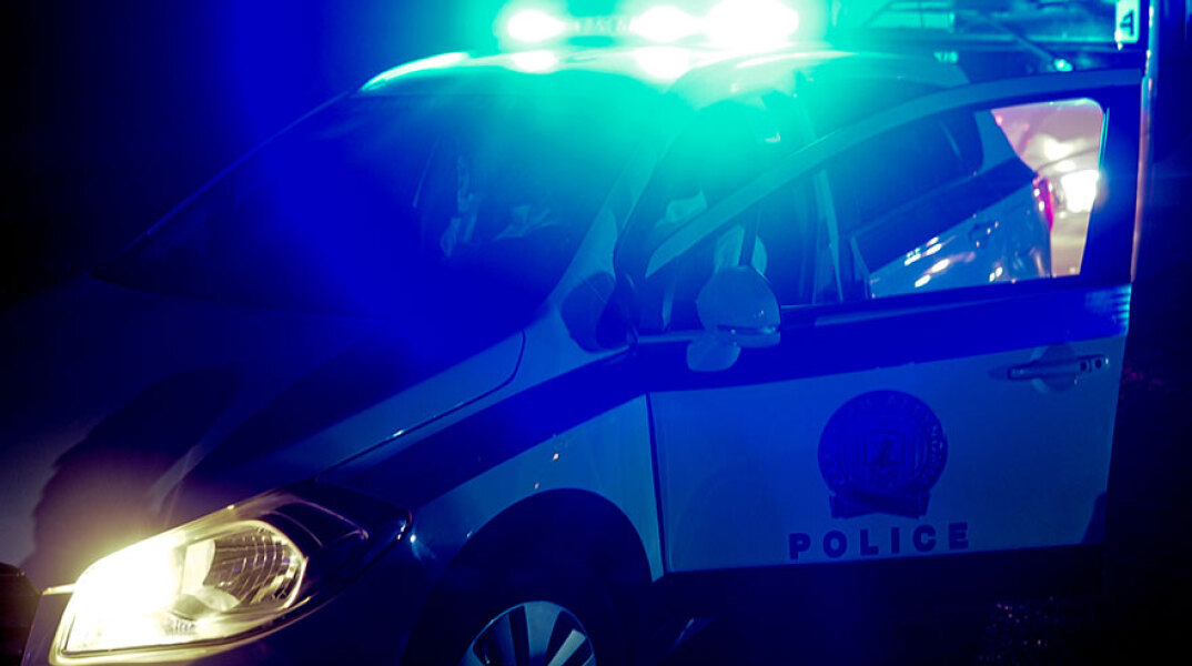 Συνελήφθη αστυνομικός για εμπορία ανθρώπων και διακίνηση ναρκωτικών στην Αθήνα