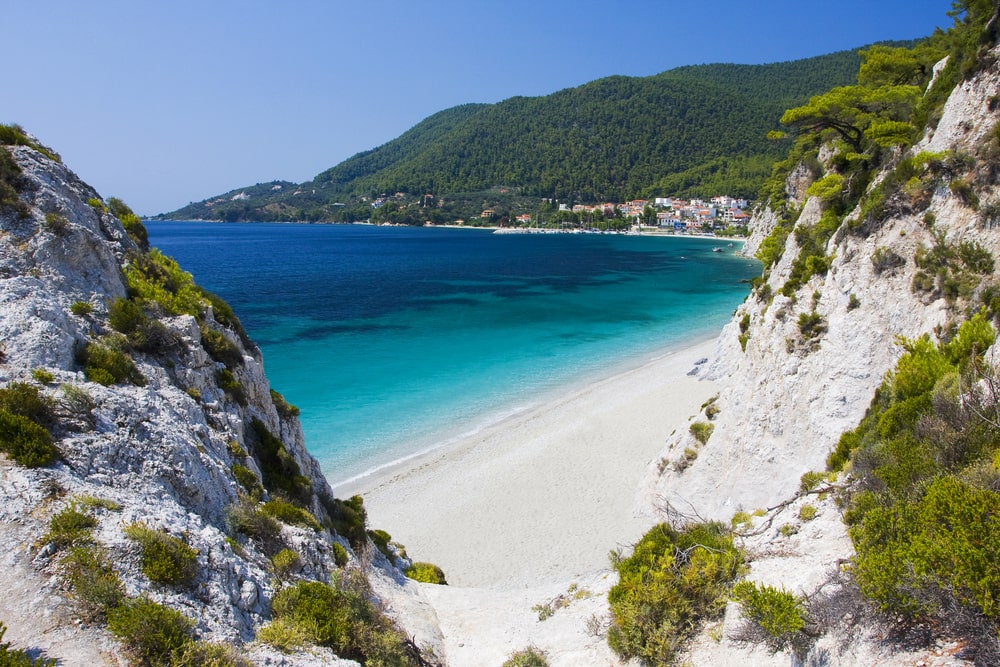 Τα 15 ελληνικά νησιά που προτείνουν για το 2024 οι Times