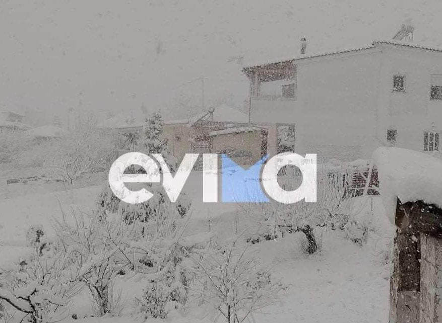 Εύβοια: Έρχονται λευκά… Χριστούγεννα – Πού έπεσαν τα πρώτα χιόνια