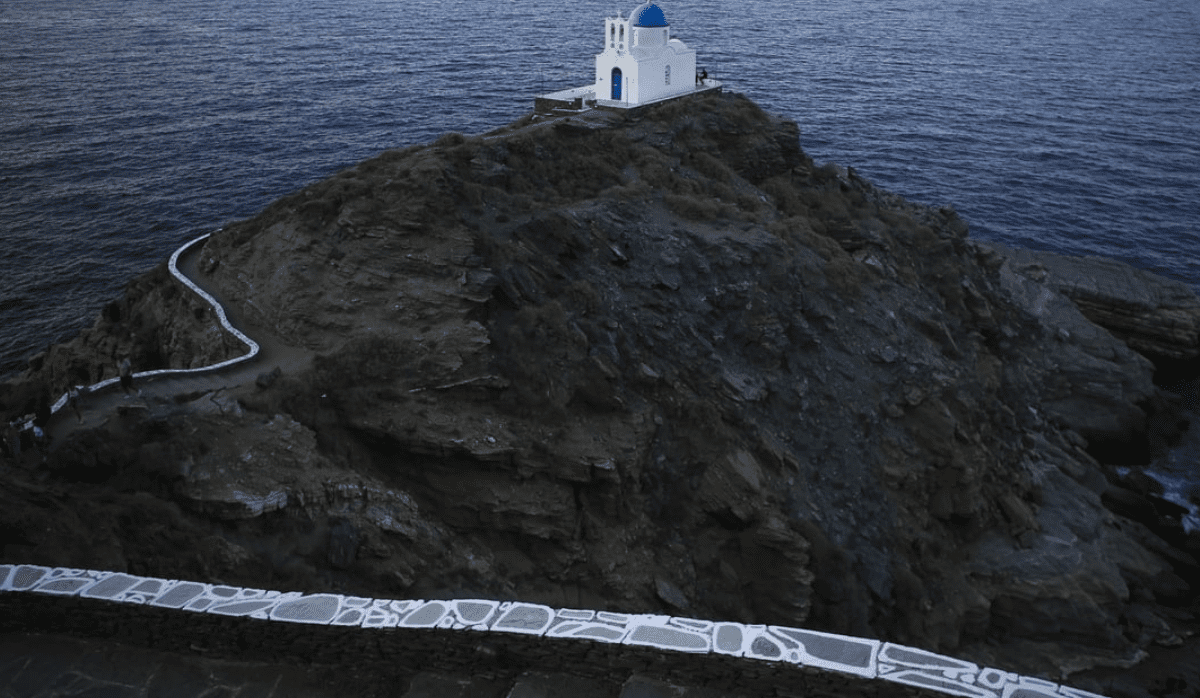 Αυτό είναι το ελληνικό νησί που μπήκε στους 10 καλύτερους φθινοπωρινούς προορισμούς του κόσμου
