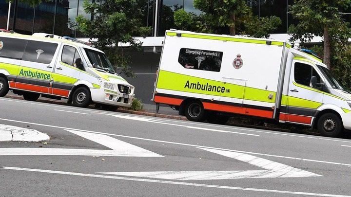 Αυτοκίνητο έπεσε πάνω σε θαμώνες παμπ – 5 νεκροί