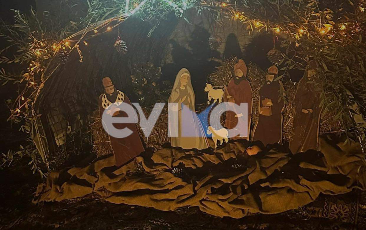 Η φάτνη και το αστέρι της Βηθλεέμ που «μαγεύουν» σε χωριό της Εύβοιας (εικόνες)