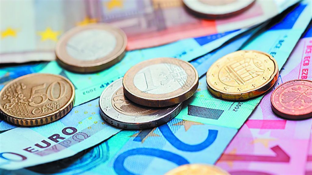 Πότε θα πληρωθούν συντάξεις και επιδόματα για τα Χριστούγεννα Πότε θα πληρωθούν συντάξεις και επιδόματα για τα Χριστούγεννα
