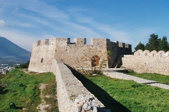Χαλκίδα: Το κάστρο του Καράμπαμπα και ο θαμμένος σουλτάνος