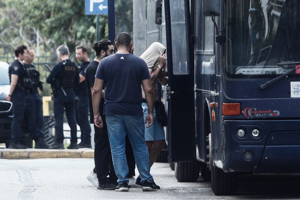 Δολοφονία Κατσούρη: Αποφυλακίζονται 20 Κροάτες χούλιγκανς με περιοριστικούς όρους