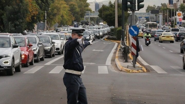 Χριστούγεννα στην Εύβοια: Τα έκτακτα μέτρα της τροχαίας για ασφαλείς μετακινήσεις