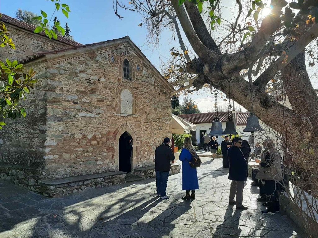 Εύβοια: Γιατί πήγαν στη Μονή Αγ. Νικολάου Άνω Βάθειας Μητροπολίτης, δήμαρχος και αντιδήμαρχοι