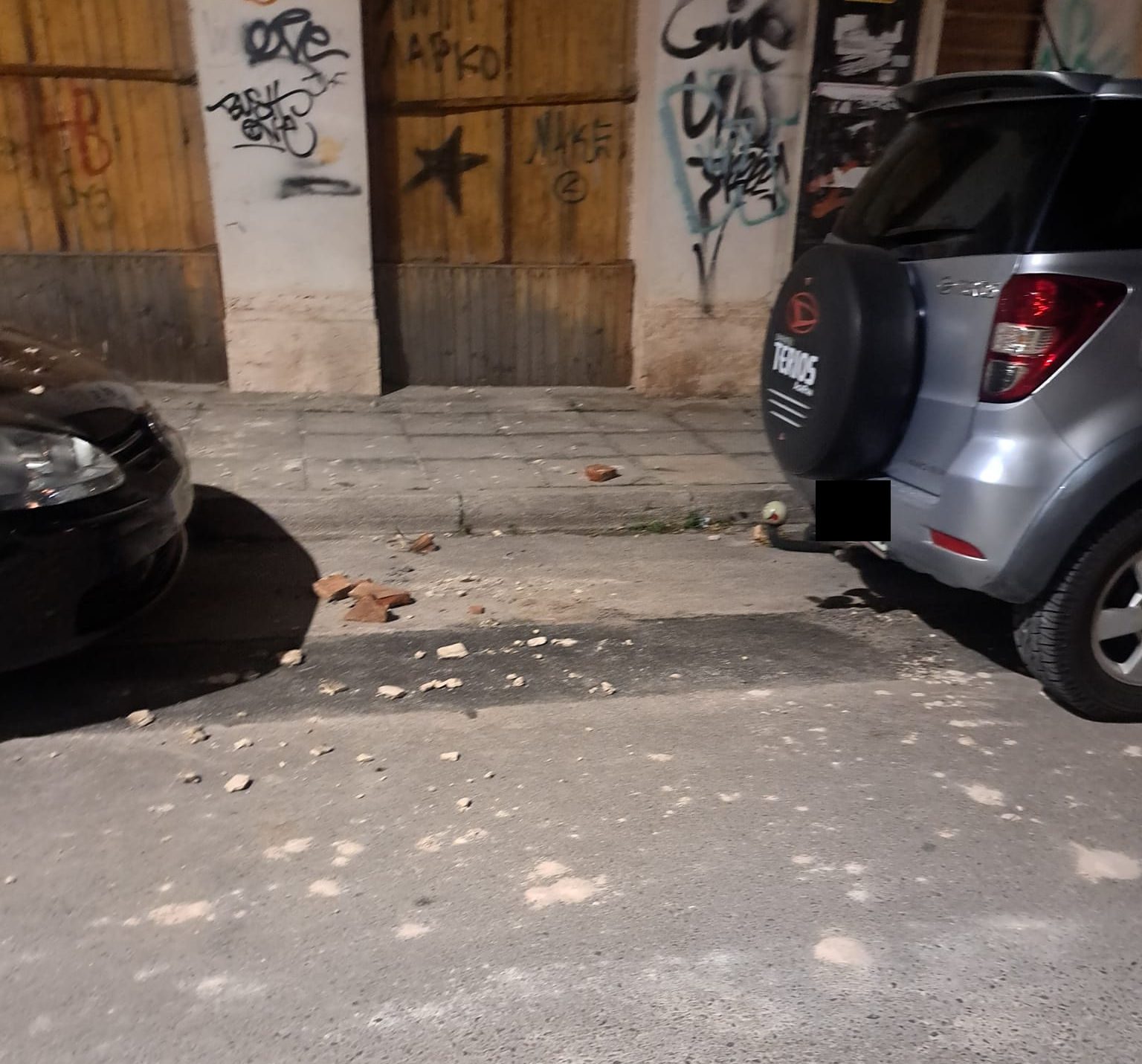 Χαλκίδα: Η κακοκαιρία προκάλεσε χάος σε κεντρικό δρόμο