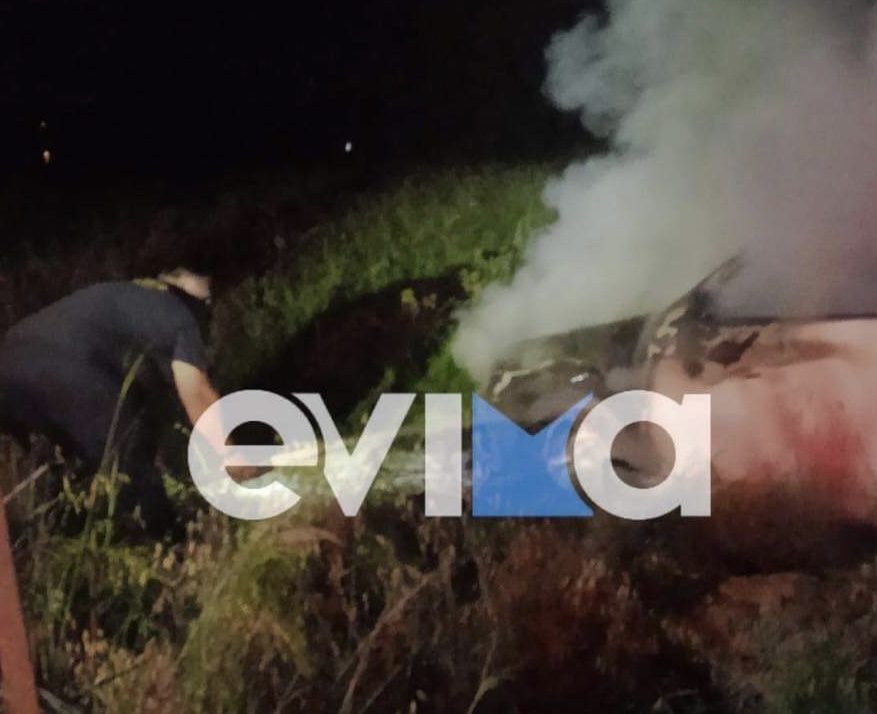 Συναγερμός στην Εύβοια: Αυτοκίνητο τυλίχθηκε στις φλόγες