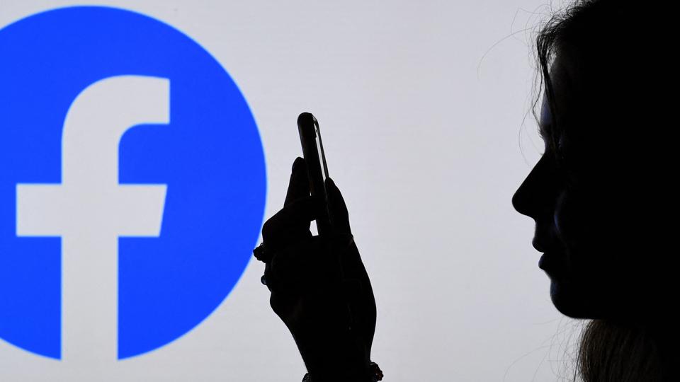 Εύβοια: Νέα διαδικτυακή απάτη με πρόσχημα το Facebook