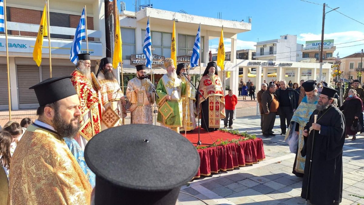 Εύβοια: Λαμπροί εορτασμοί σε Κύμη και Ιστιαία για τον Άγιο Αθανάσιο