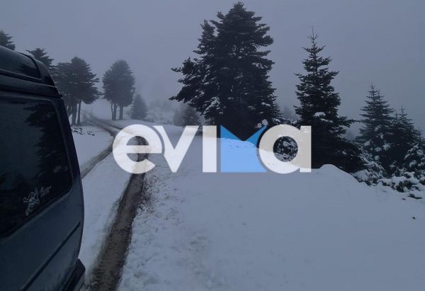 Καιρός: Ισχυρές καταιγίδες και χαμηλές θερμοκρασίες από σήμερα σε Εύβοια και Σκύρο – Που θα χιονίσει