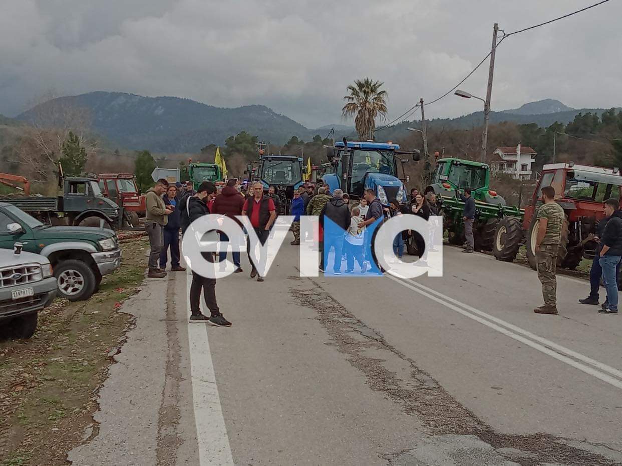 Σε θέση μάχης οι αγρότες στην Εύβοια: Συνεχίζουν τους αποκλεισμούς δρόμων (εικόνες&βίντεο)