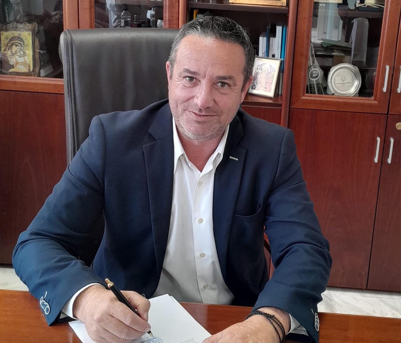 Εύβοια: Σε απολογία κάλεσε ο δήμαρχος Ερέτριας τον 45χρονο «παλαιοχριστιανό»