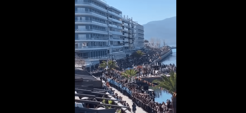 Εύβοια: 1.500 χορευτές καβοντορίτικου στην παραλία της Χαλκίδας- Δείτε βίντεο