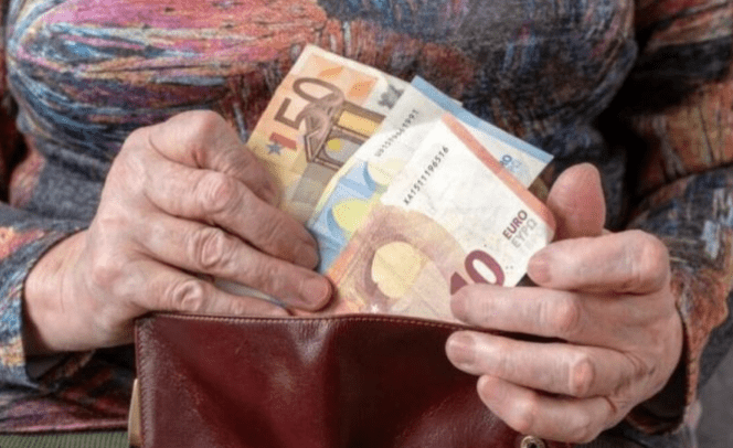 Συντάξεις: Πότε θα πληρωθούν οι συνταξιούχοι για τον Μάρτιο