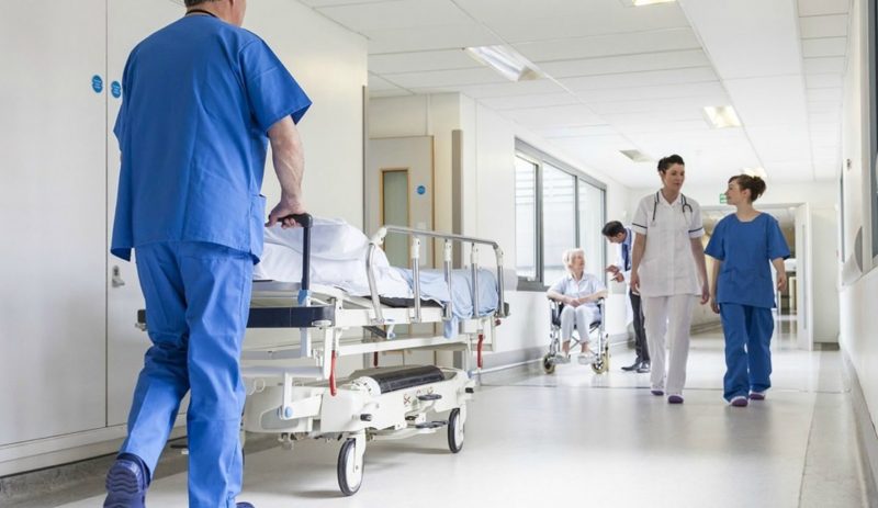 Η Τεχνητή Νοημοσύνη μπαίνει στα νοσοκομεία- Τι θα μας προσφέρει Η Τεχνητή Νοημοσύνη μπαίνει στα νοσοκομεία- Τι θα μας προσφέρει