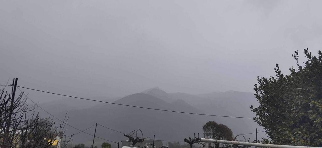 Καιρός: Συννεφιά και βροχές σήμερα σε Εύβοια και Σκύρο
