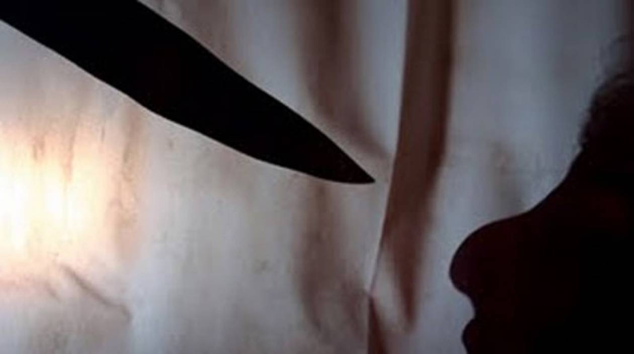 Εύβοια: Μαχαίρωσε τον άντρα της μέσα στο μαντρί μετά από τσακωμό