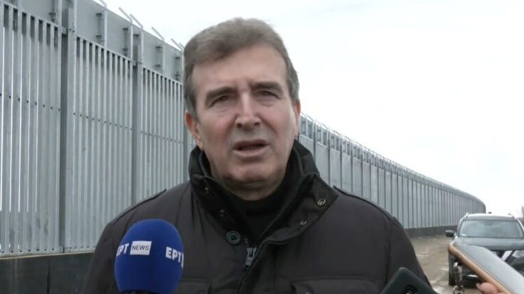 Μιχάλης Χρυσοχοΐδης στον φράχτη του Έβρου: «Τα σύνορα της χώρας είναι ασφαλή και απροσπέλαστα»