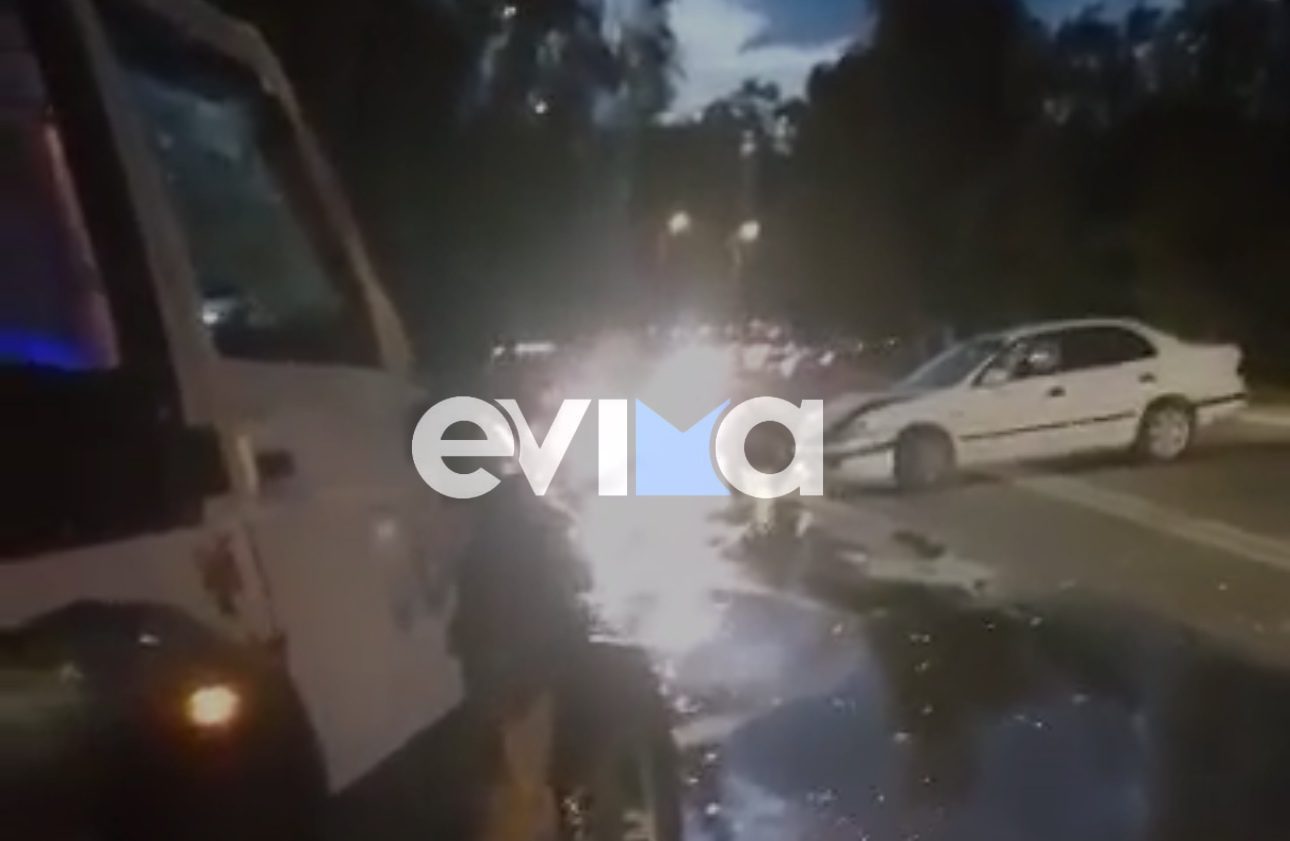 Σοβαρό τροχαίο στην Εύβοια: ΙΧ ξέφυγε της πορείας του και έκλεισε κεντρικό δρόμο (εικόνες&βίντεο)