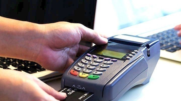 Παράταση στη διασύνδεση POS με ταμειακές μηχανές: Για ποιους ισχύει