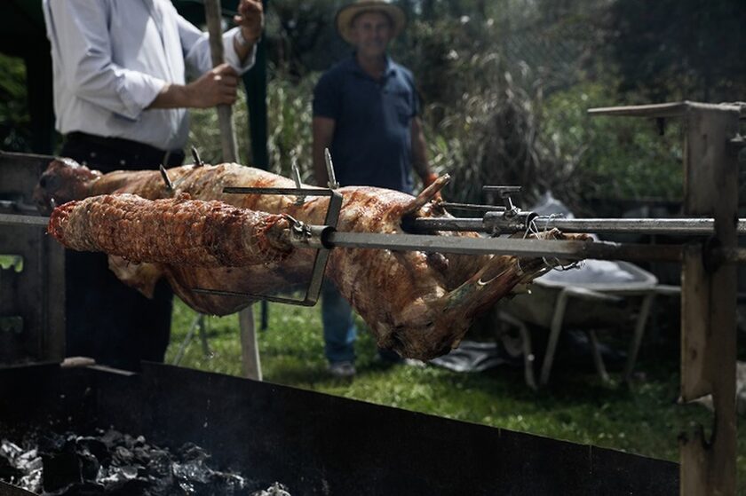 Πόσο θα κοστίσει το αρνί φέτος το Πάσχα – Η τιμή του