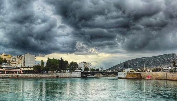 Κακοκαιρία live: Πού θα βρέξει σήμερα 20/04 στην Εύβοια