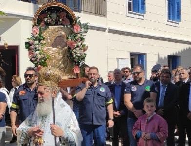 Εύβοια: Με μέγιστη μεγαλοπρέπεια εορτάστηκε η Παναγία η Λιμνιά – Ποιοι παρευρέθηκαν (pics)