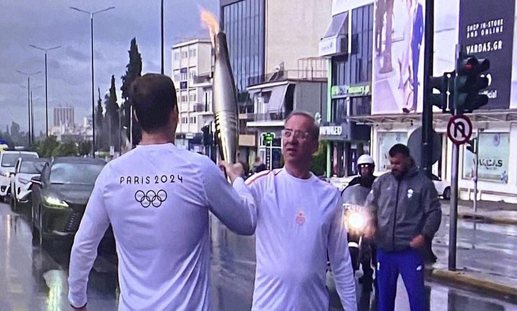 Στη λαμπαδηδρομία για τους Ολυμπιακούς Αγώνες ο Ευβοιώτης, Γιώργος Μαρίνος