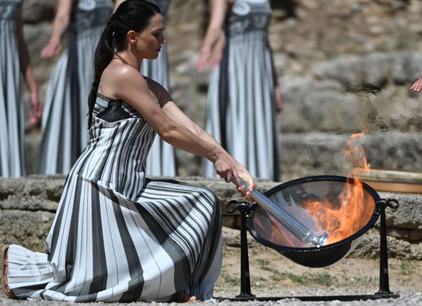 Κυκλοφοριακές ρυθμίσεις: Ποιοι δρόμοι κλείνουν την Τετάρτη λόγω των εκδηλώσεων της Ολυμπιακής Φλόγας