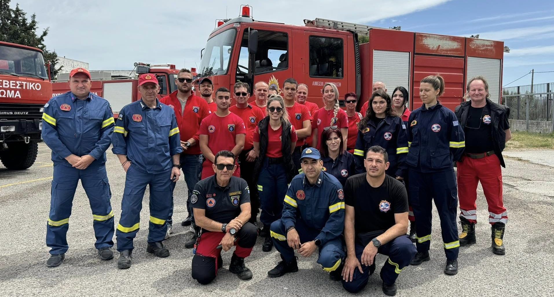 Εύβοια: Εθελοντές της SAR 312 εκπαιδεύτηκαν από την Πυροσβεστική για την αντιπυρική περίοδο