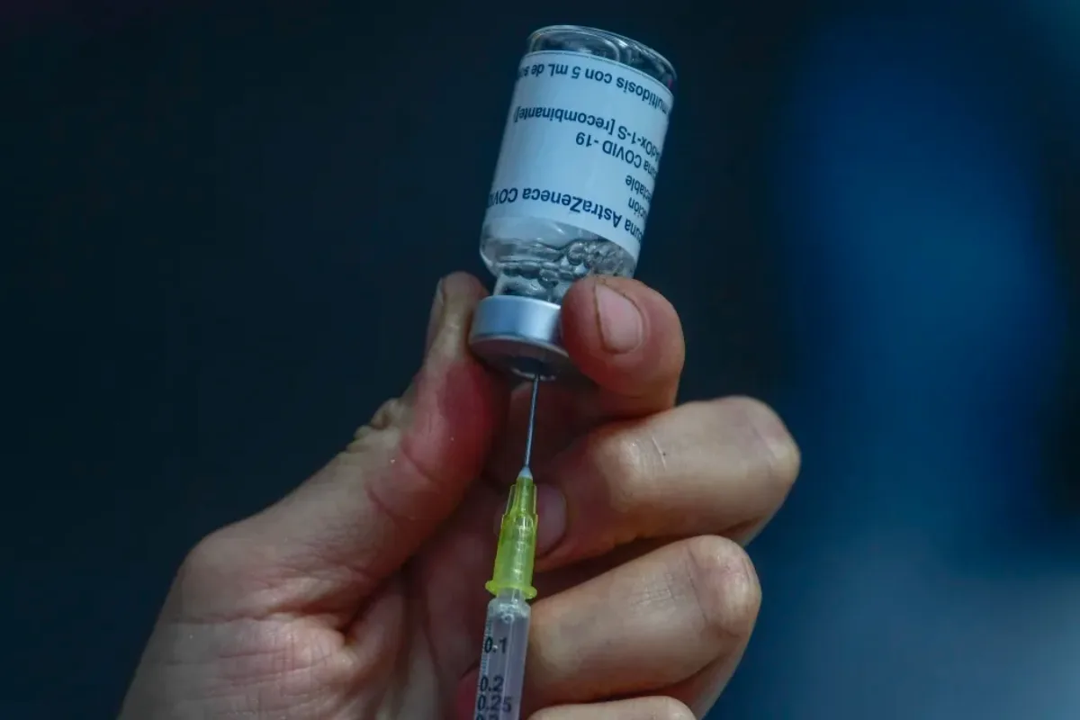 Κορονοϊός: Γιατί η AstraZeneca αποσύρει το εμβόλιο