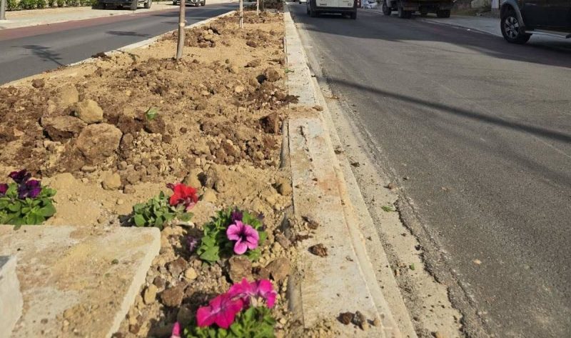 Εργα στην Εύβοια: Πότε δίνεται στην κυκλοφορία η Λεωφόρος Βενιζέλου-Αρεθούσης-28ης Οκτωβρίου Εργα στην Εύβοια: Πότε δίνεται στην κυκλοφορία η Λεωφόρος Βενιζέλου-Αρεθούσης-28ης Οκτωβρίου