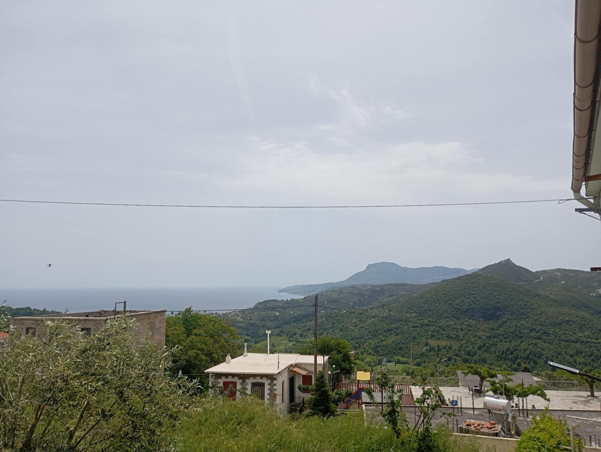 Καιρός: Νεφώσεις, τοπικές βροχές και ζέστη σήμερα στην Εύβοια Καιρός: Νεφώσεις, τοπικές βροχές και ζέστη σήμερα στην Εύβοια