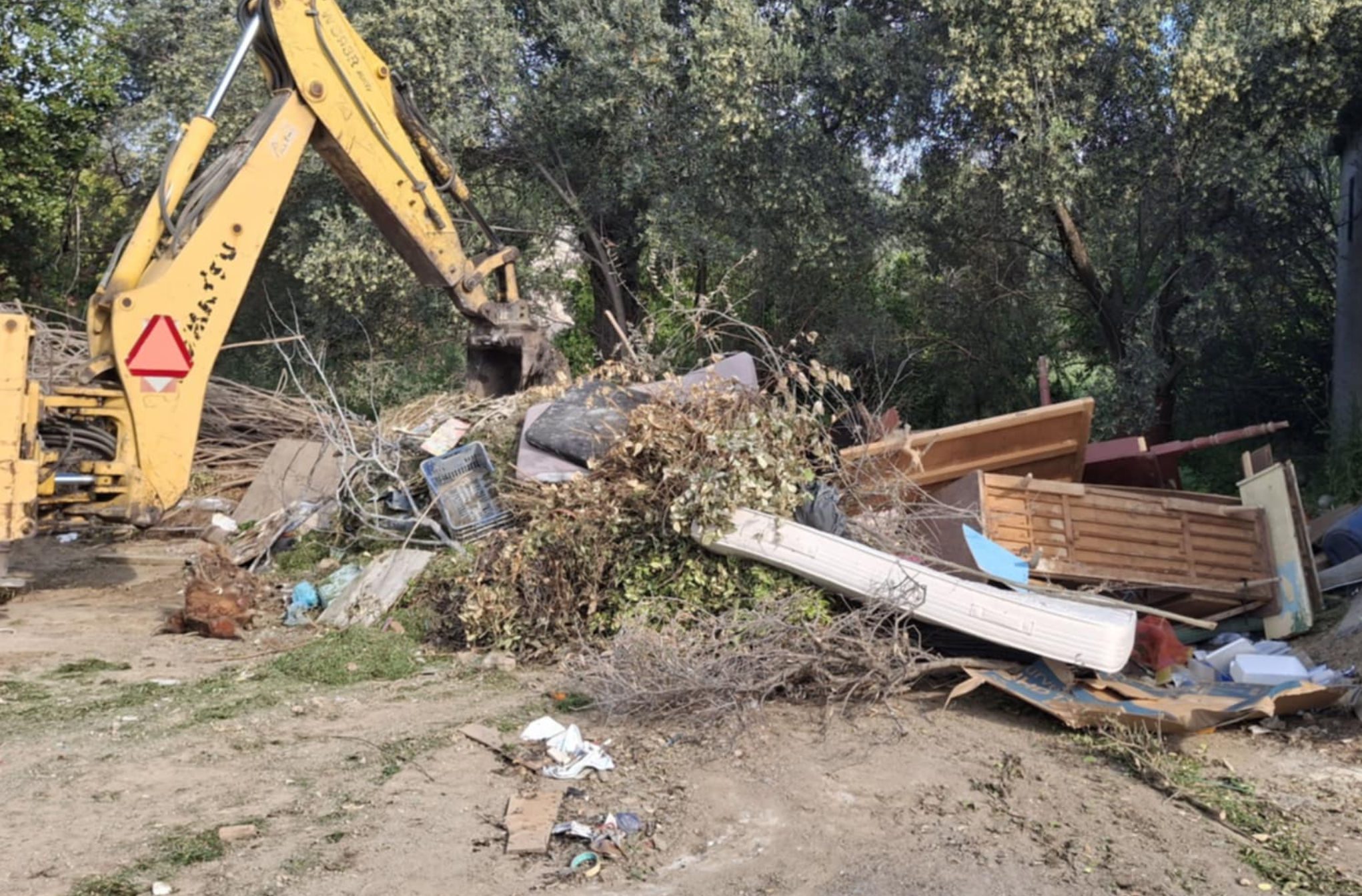 Συνεχίζονται τα έργα στη Χαλκίδα Συνεχίζονται τα έργα στη Χαλκίδα
